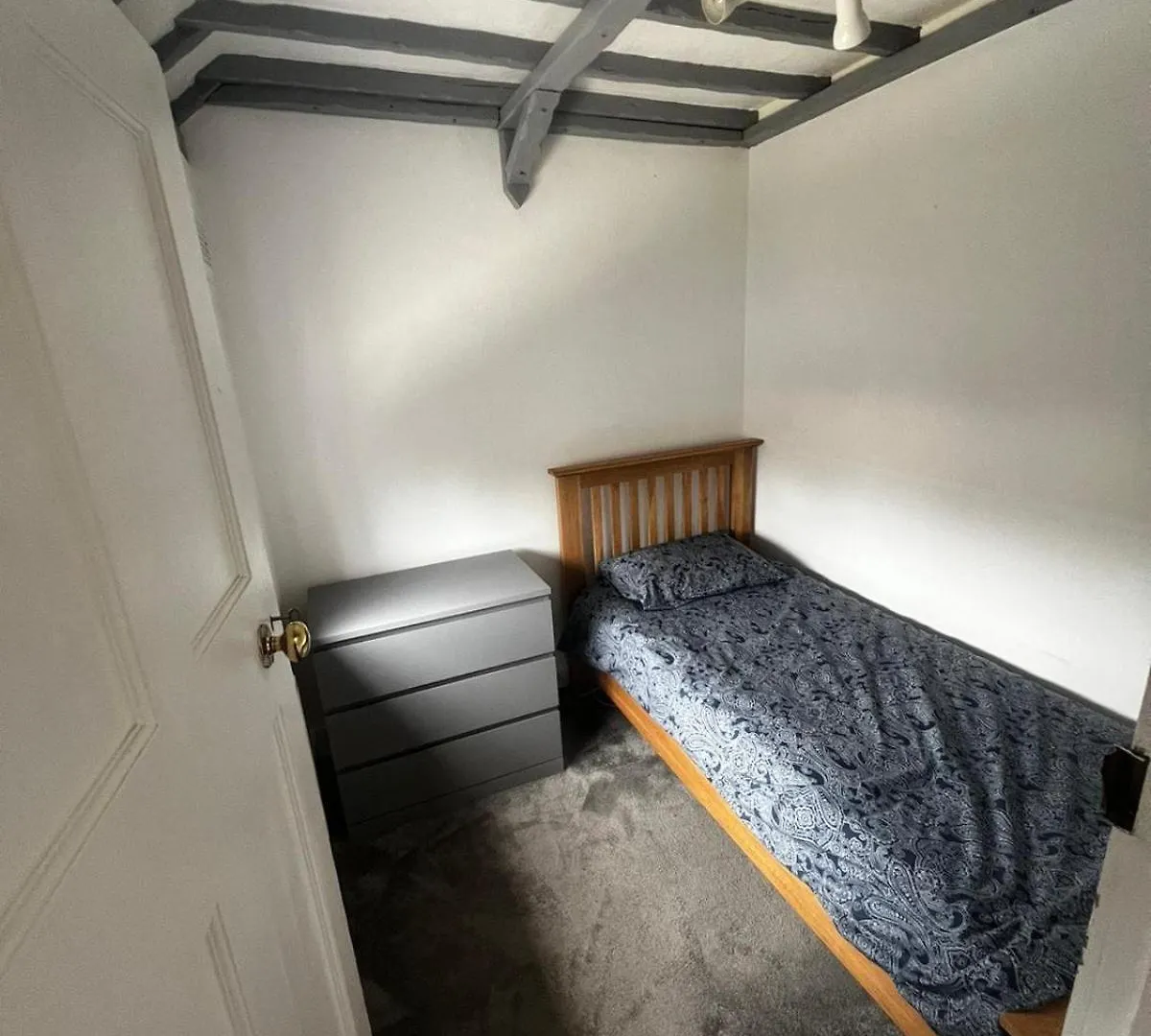 Holiday home Spacious 3 Bed House, Garden And Parking Sleeps 5 Belvedere